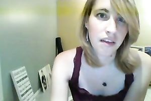 Alone and excited golden-haired haired cam nympho teased her own vagina