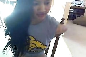 Sexalicious Filipina Married slut shows her hawt wazoo in dilettante session