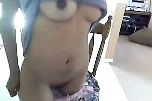 Sexalicious Filipina Married slut shows her hawt wazoo in dilettante session