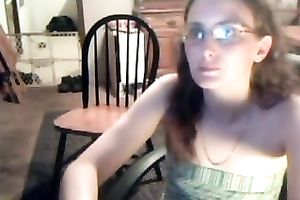 Nerdy web camera skank toys and fists her large screwed up muff