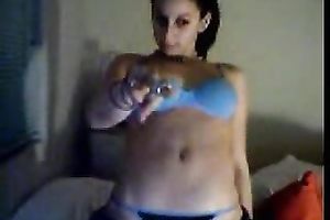 Mesmerizing sporty dark brown playing and teasing me on the web camera