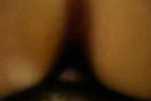 Chunky and wicked slut receives her cookie fingerfucked