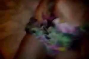 Pretty dark brown Arab babe eats rod and widens her legs