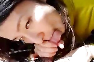My recent Asian girlfriend gave me an excellent blow job