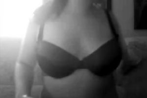 Horny big beautiful woman milfie plays with her big enormous pointer sisters for me on cam