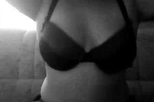 Horny big beautiful woman milfie plays with her big enormous pointer sisters for me on cam