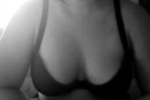 Horny big beautiful woman milfie plays with her big enormous pointer sisters for me on cam