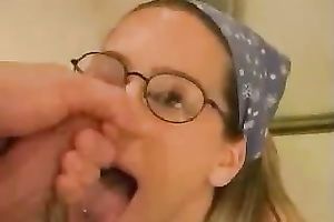 Sexy golden-haired gives the best oral stimulation and receives corpulent spunk flow