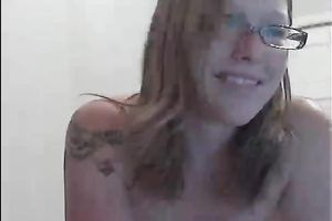 Pale blond webcam horny white wife shows off her gazoo for me and fingering her holes