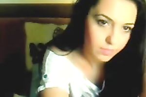 Leggy black haired babe goes solo and pets her soaked inviting bawdy cleft