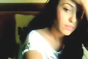 Leggy black haired babe goes solo and pets her soaked inviting bawdy cleft