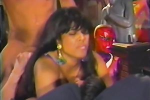 Filthy and white hotebony bitch getting double permeated