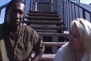 Black stud enjoys eating white snatch of one street bitch