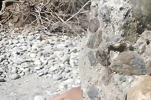 I had an awesome time spying on this bootyful babe