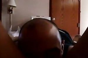 My hubby munches as this chab eats my slit in POV sex video