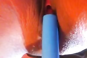 The slit of my girlfriend shiny and hairless like a pie