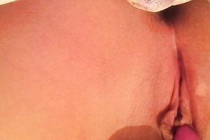 Using pink sex toy cute chick of mine was teasing her hairless vagina