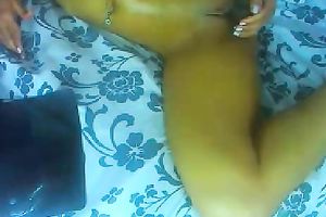 Big pointer sisters with brown nipps and hairless wet cunt on web camera