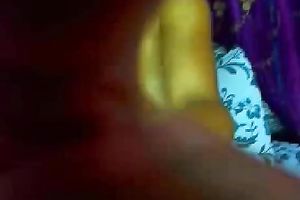 Big pointer sisters with brown nipps and hairless wet cunt on web camera