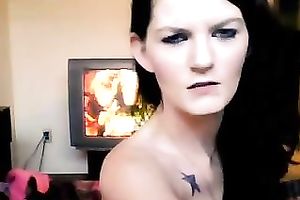 Tattooed bored looking brunette hair nympho exposed her natural mambos