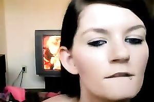 Tattooed bored looking brunette hair nympho exposed her natural mambos