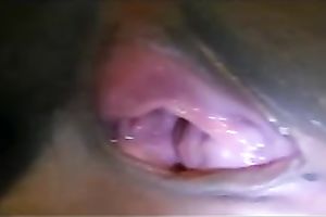 Magnificent seductress shows off her trickling juicy love tunnel