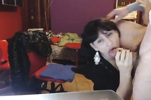 Short haired cheerful brunette hair floozy sucks her man's schlong on web camera