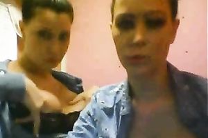 My hawt allies love showing off their admirable large pointer sisters