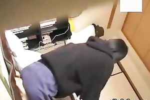 Bodacious Asian playgirl finger bonks her moist pussy like avid