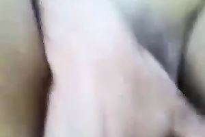 Lascivious Arab floozy sucks my meat pole with great enthusiasm