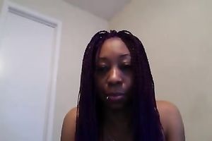 Kinky dark skinned web camera bitch showed off herself in pink stuff