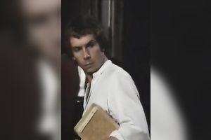 Two hawt and lascivious hotties in the daybed with one kinky jerk