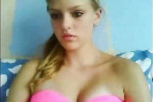 Mesmerizing blond beauty got rid of her pink stuff to show me her love melons
