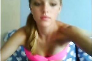 Mesmerizing blond beauty got rid of her pink stuff to show me her love melons