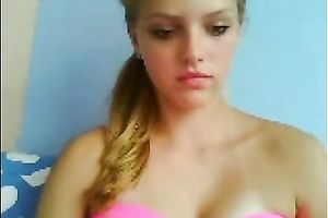 Mesmerizing blond beauty got rid of her pink stuff to show me her love melons