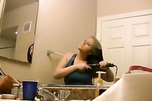 Beautiful and hawt amateur brunette hair playgirl in the bathroom