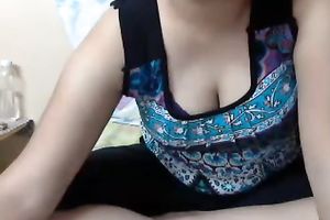 Outstanding pair of large natural hooters flashed on web camera