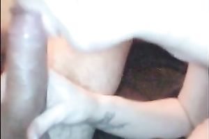 Cheap bosomy dilettante floozy provides my beefy wang with a nice BJ