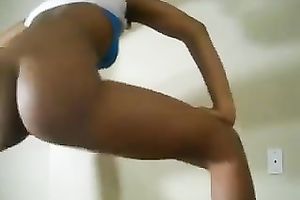 My leggy ebon girlfriend enjoys twerking naked on camera