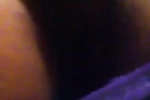 Horn-mad black haired Latina girlie bonks with sex machine in her bedroom