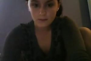 Elegant web camera legal age teenager with pretty face bonks her coochie with sextoy