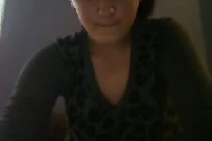 Elegant web camera legal age teenager with pretty face bonks her coochie with sextoy