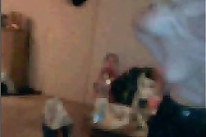 Pale skin aged whore form UK shows me her saggy rack on web camera