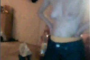 Pale skin aged whore form UK shows me her saggy rack on web camera