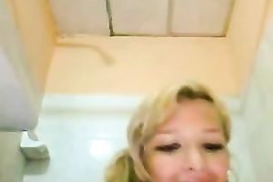 Amateur hawt auburn babe was bragging of her hawt rounded bubble gazoo