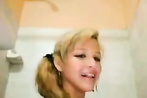 Amateur hawt auburn babe was bragging of her hawt rounded bubble gazoo