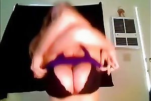 Amazing lengthy blonde haired playgirl mesmerized me with her hot boobies