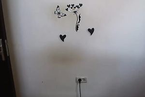 This heavily stacked livecam model is not truly a nerd