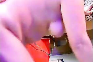 Would u dare a cougar if that babe had piercing on her vulvar lips