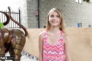Diminutive legal age teenager Hannah Hays cheats on bf in public
